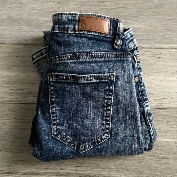 Acid washed Skinny Jeans - Picture 4 of 4